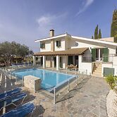 Rhodia Villa in Steni