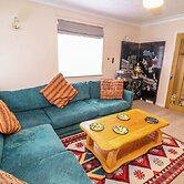 5 Overstone Drive