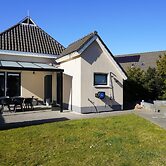 Detached Holiday Home With Jetty and Outdoor spa