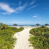 Apto com Piscina Vaga e Smart Lock em Aritagu