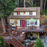 Minutes to Lake Arrowhead Village Cozy & Secluded Cedar Cove by Avants