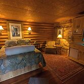 Laughing Horse Lodge