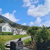 Lake Brunner Eco Lodge