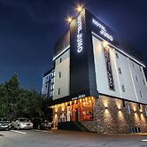 HOTEL JUNO
