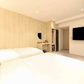 BROWN DOT HOTEL