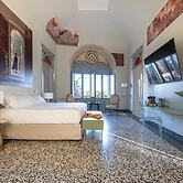 Royal Suite- Palazzo Villani Lubelli