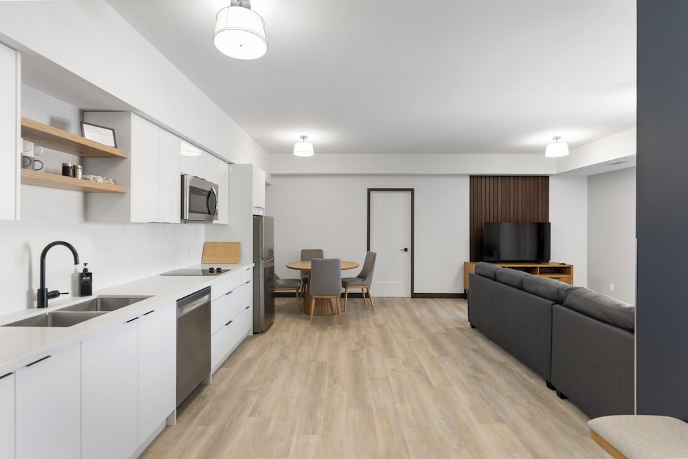 Lux Suites Extended Stay