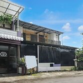 OYO 95035 Harmony Guest House Syariah