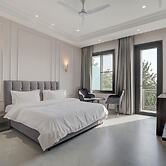 Nirvana Hotel & Banquet