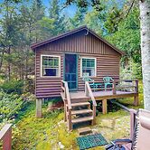 Cozy 1BR Cabin w/ Landscape Views