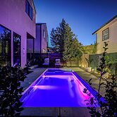New Build, Private Pool, Near Pearl/riverwalk