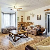 Wine, Dine & Unwind: Hermann Home w/ Spacious Yard