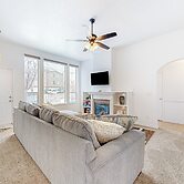 3BR Mountain View Home w/ Patio & Streaming