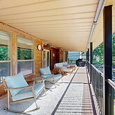 Family-friendly Lakefront Home w/ Dock
