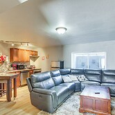 Private Hot Tub, 4 Mi to Usafa: Cozy Apartment!