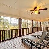 Tasteful Unit w/ Pool Table: 7 Mi to Lake Altoona!