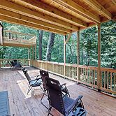 Cozy Restful Treehouse Feel Home w/ gas Grill & AC