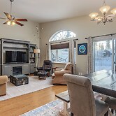 2BR Home w/ Fireplace, Streaming, Dogs Allowed
