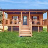 Lakefront, Pet-friendly 1BR w/ Porch & Fire Pit