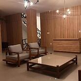 Boulevard Hotel