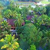 Backwater Retreat Resort - Kumarakom