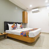 Fabhotel Paradise Inn