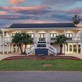 Bring Your Boat! Lake Charles Home w/ Dock & Lift
