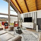 Escape on the River: Waterfront Home