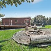 1BR Cabin on Farm w/ Fire Pit, Pond & Treehouse