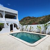 Bnaya Villa Riverside