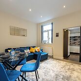 Cosy 4 Bed Townhouse Near Keele University and Royal Stoke Hospital