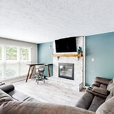 Waterfront 3BR w/ Heart-shaped Pond & Vitamix