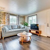 Florida Adventure Hub Near Top Attractions & Lakes