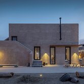 LOSTVILLA Zhongwei Yellow River