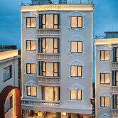 Jingdezhen Streamside B&B