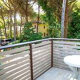 Comfy Accommodation With Balcony