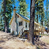 Peaceful & Charming Rustic Cabin