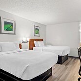 Homestay Inn & Suites