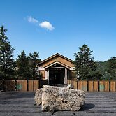 Chongqing Jinfo Cloudhaus Boutique Hotel