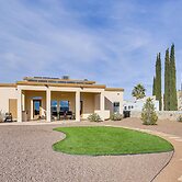 Golf, Hike & Stargaze: Quiet Home in Las Cruces