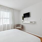 Luxury 3BR Home Game Room Free Parking
