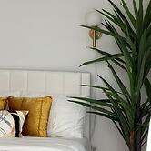 Elegant Hideaway with Free Parking