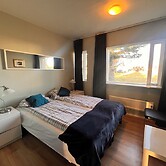 Hlíðarból Guesthouse