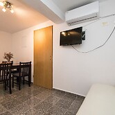 Apartments Maslina