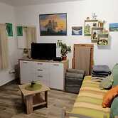 House Tomy