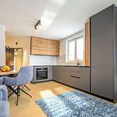 House Sea Stone