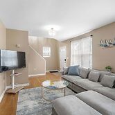 Tusculum Hilltop Haven  For 8