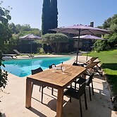 Beautiful Detached Villa With Pool