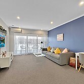 Peaceful 1-bed Unit in Leafy Yokine