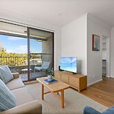 Bright 2-bedroom Apartment Near Coogee Beach